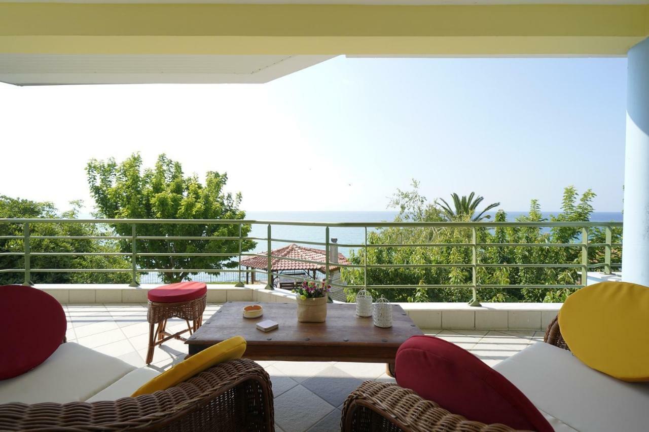 Secret Paradise Villas Loutra Elevtheron Exterior foto